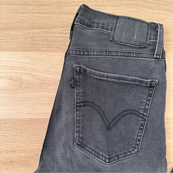 LEVIS - MILE HIGH SUPER SKINNY JEANS - SIZE 28 - BARELY WORN! - Picture 6 of 7